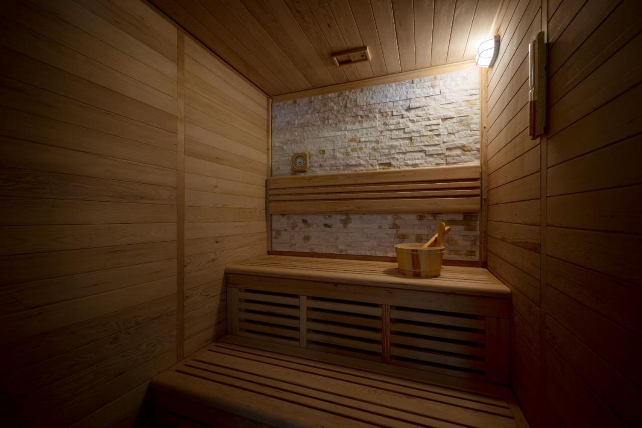 Dusit Hotel & Suites - Ντόχα Εξωτερικό φωτογραφία A Finnish sauna