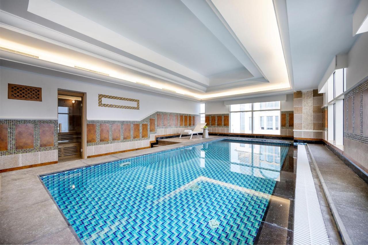Dusit Hotel & Suites - Ντόχα Εξωτερικό φωτογραφία Indoor pool